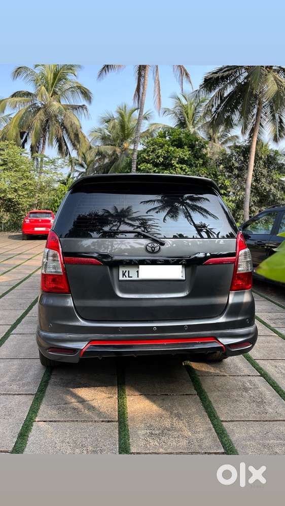 Toyota Innova Diesel 2012