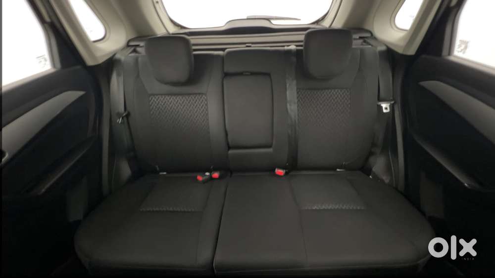 Maruti Suzuki Vitara Brezza 1.5 Zxi At, 2020, Petrol