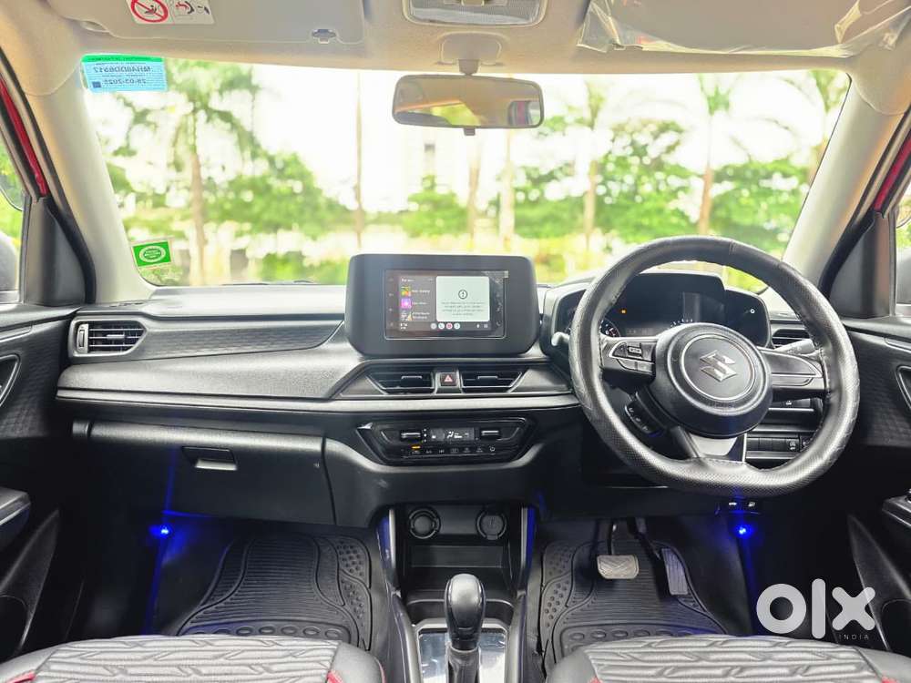 Maruti Suzuki New-gen Swift Zxi, 2025, Petrol