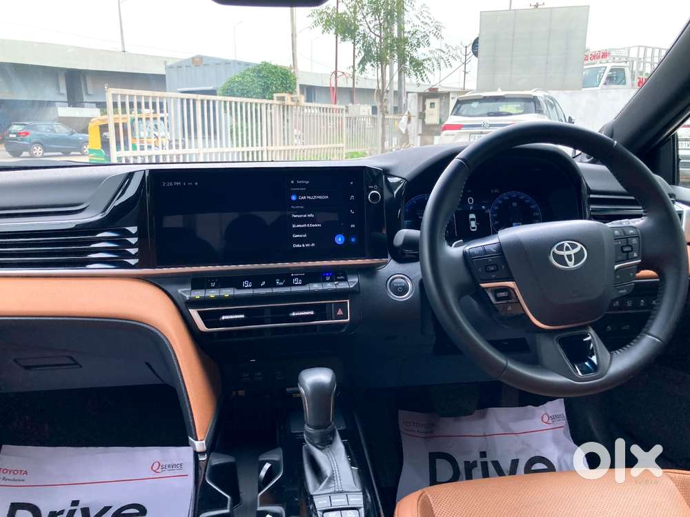 Toyota Camry 2.5l Automatic, 2025, Petrol