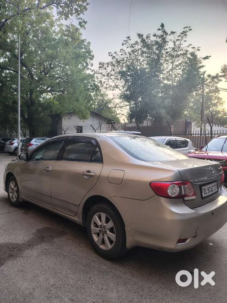 Toyota Corolla 2013 Petrol Well Maintained