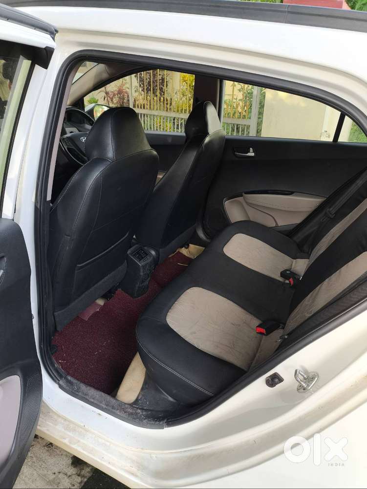Hyundai Grand I10 Asta 2015 Petrol Automatic Good Condition