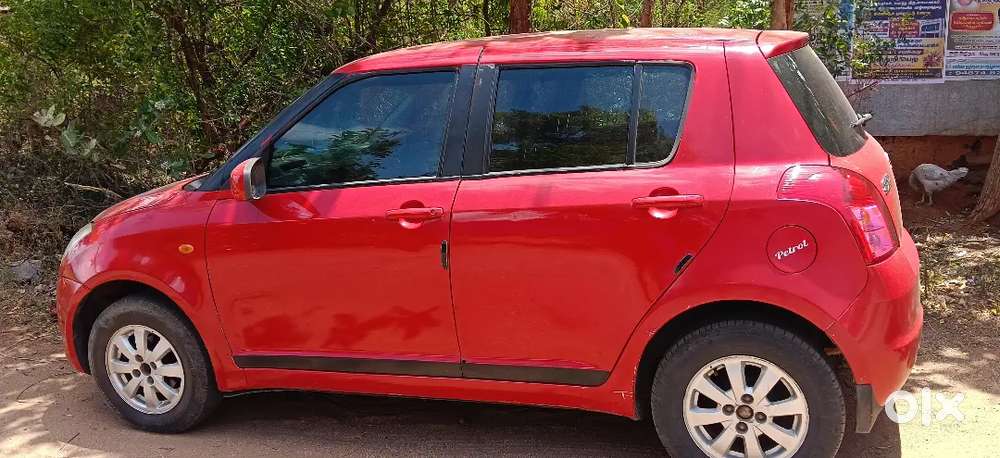 Maruti Suzuki Swift Petrol 2009 Zxi With 98000 Km