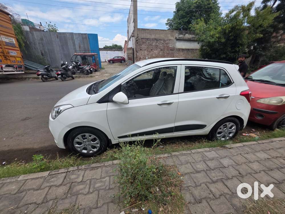 Hyundai Grand I10 1.2 Kappa Sportz Option At, 2014, Petrol