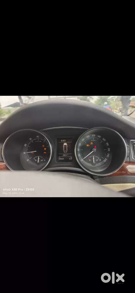 Skoda Superb, 2010, Petrol