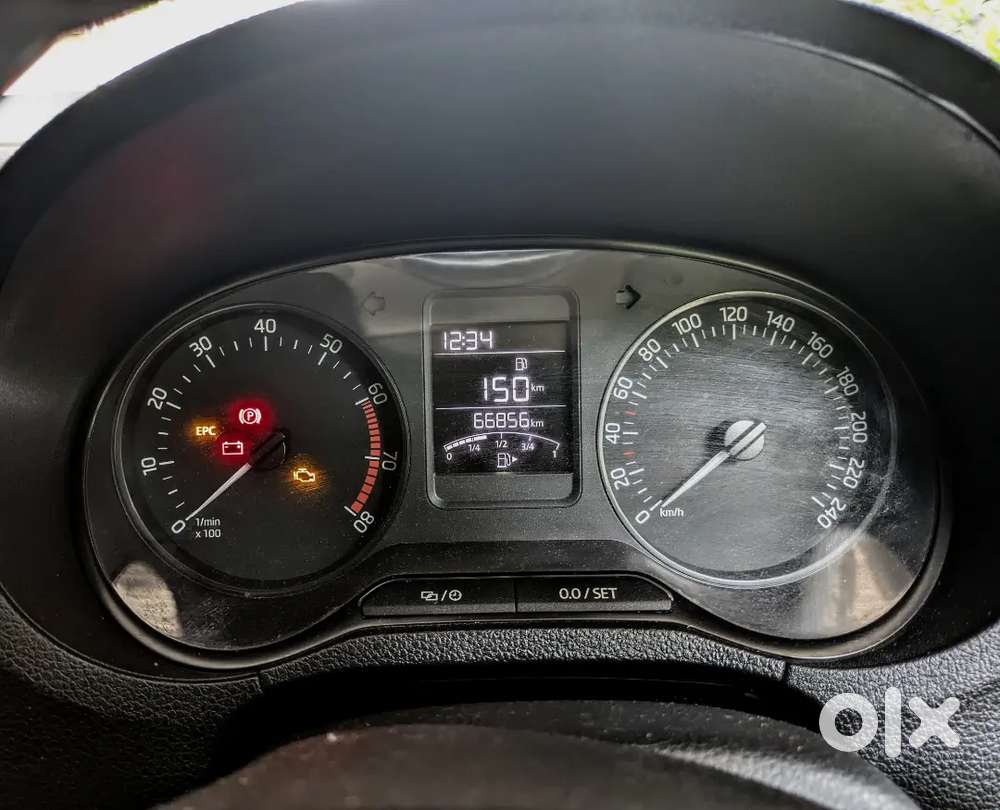 Well Maintained-single User-skoda Rapid For Sale!!!