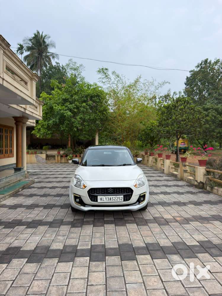 Maruti Suzuki Swift Vvt Zxi, 2020, Petrol