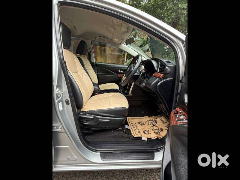Toyota Innova Crysta 2.4 G Mt 7 Str, 2021, Diesel