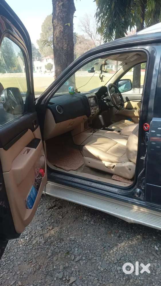 Ford Endeavour 2010 Diesel 115000 Km Driven