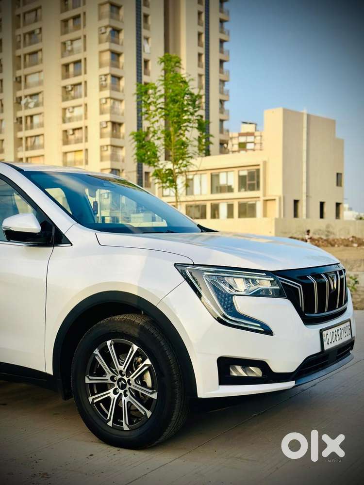 Mahindra Xuv700 2.2 Ax 7 Diesel Mt Luxury Pack Str, 2025, Diesel