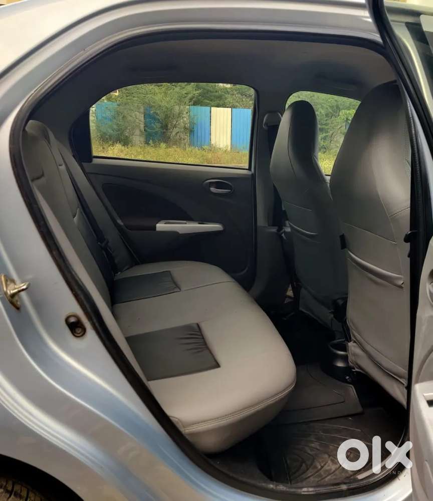 Toyota Etios 1.5 V, 2011, Petrol