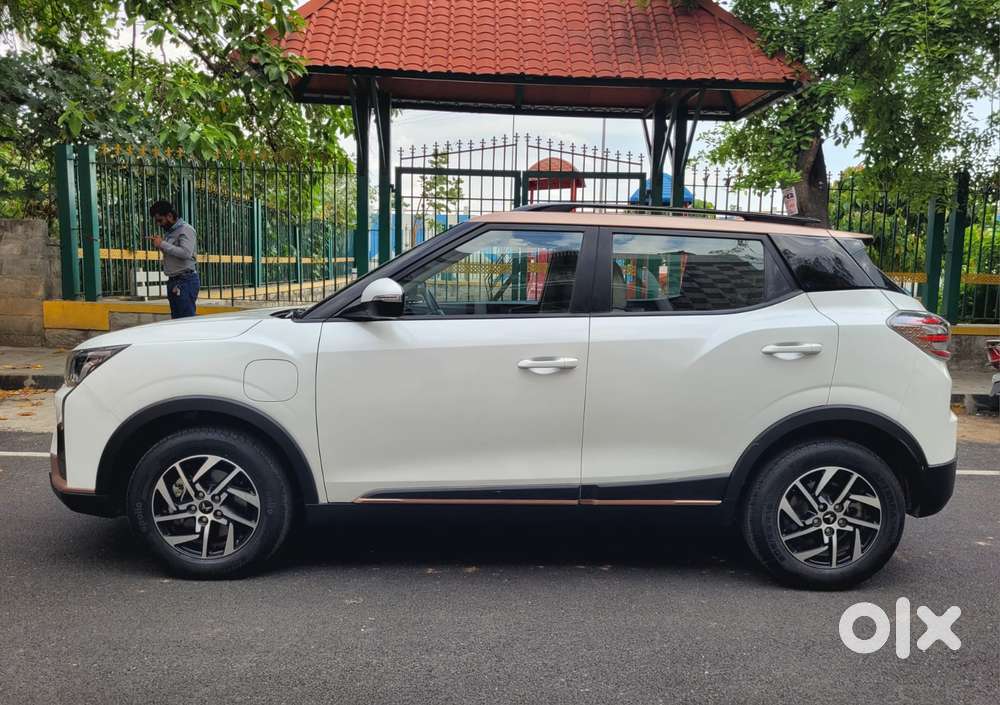 Mahindra Xuv400 Ev El Fast Charger, 2023, Electric