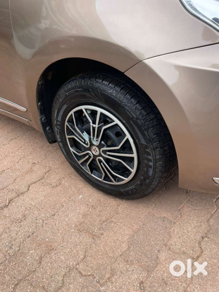 Maruti Suzuki Swift Dzire 2017