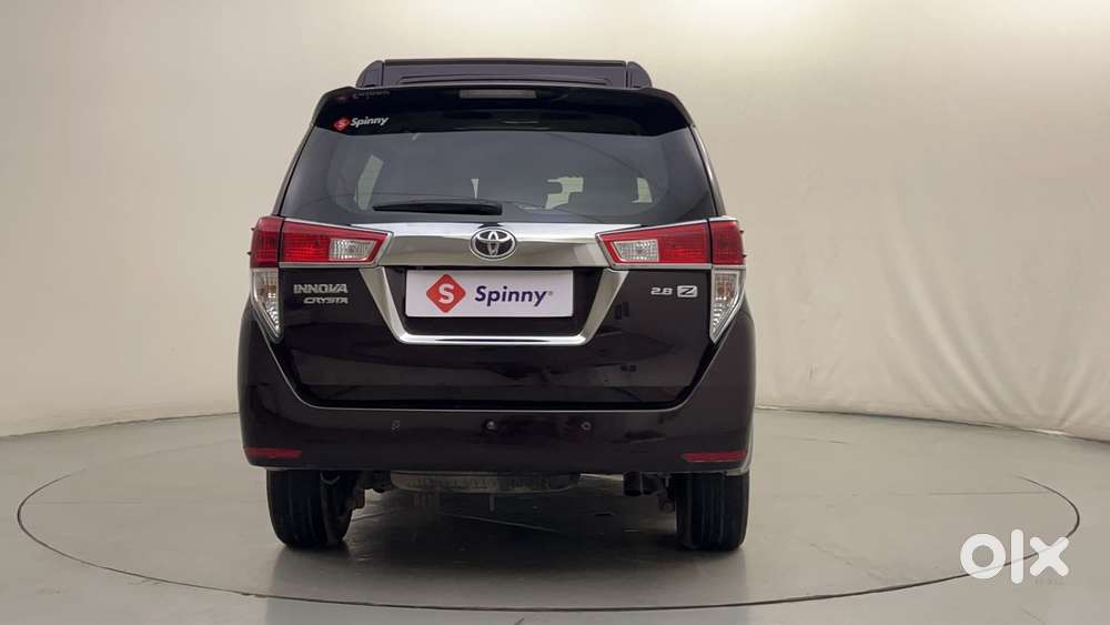 Toyota Innova Crysta 2.8 Zx At 7 Seater, 2017, Diesel