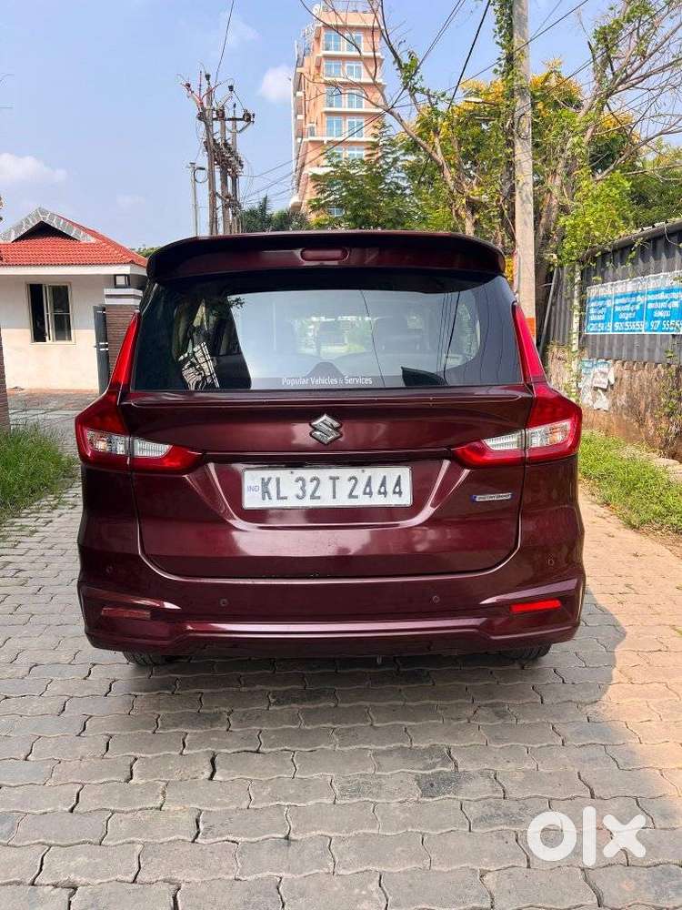 Maruti Suzuki Ertiga 1.5 Vxi, 2022, Petrol