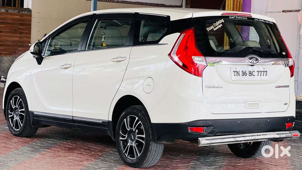 Mahindra Marazzo M8, 2019, Diesel