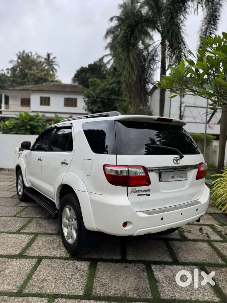 Toyota Fortuner 2011 Diesel 4×4