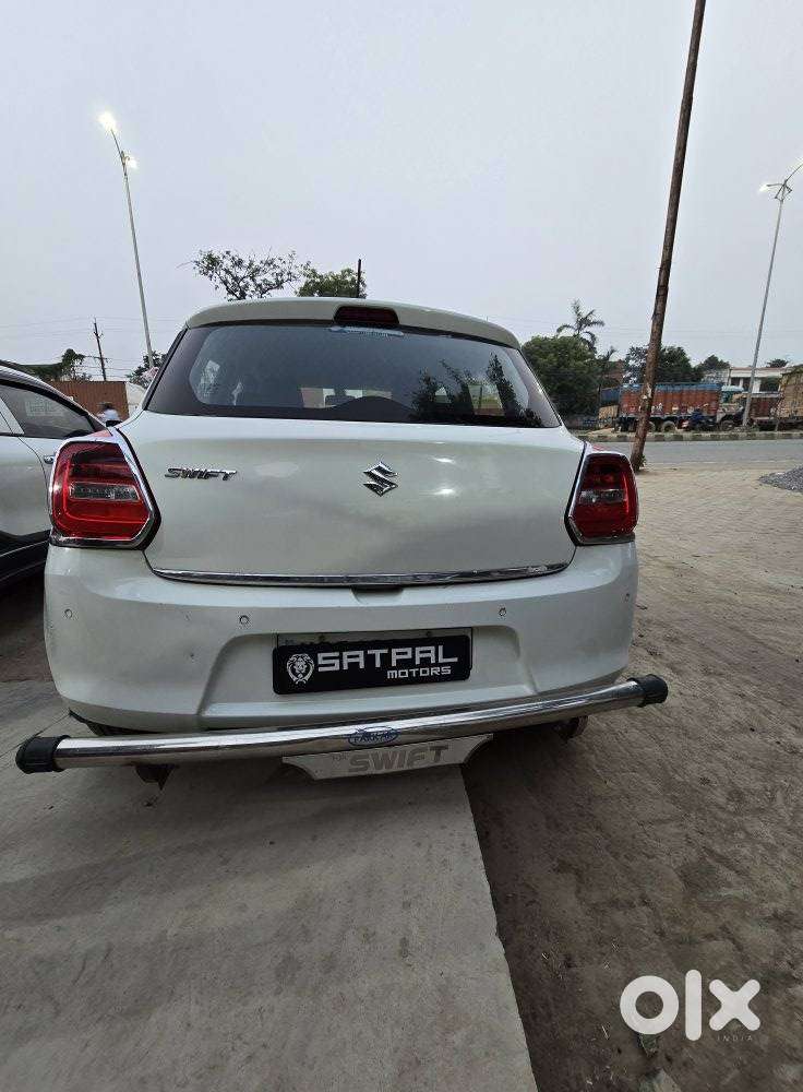 Maruti Suzuki Swift 1.2 Vxi (o), 2022, Petrol