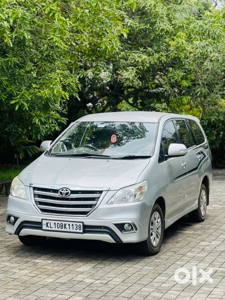 Toyota Innova Diesel 2011