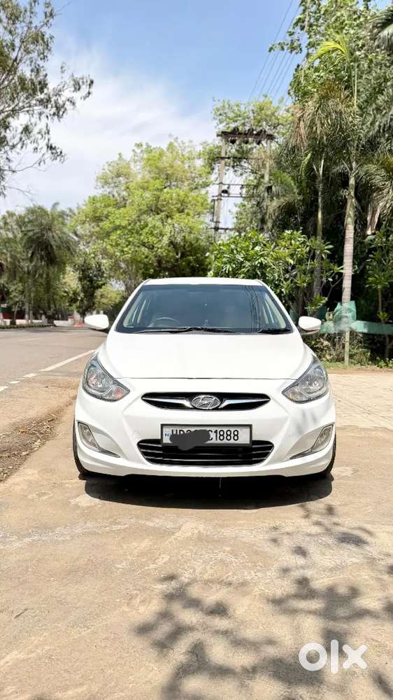 Hyundai Fluidic Verna 2013 December