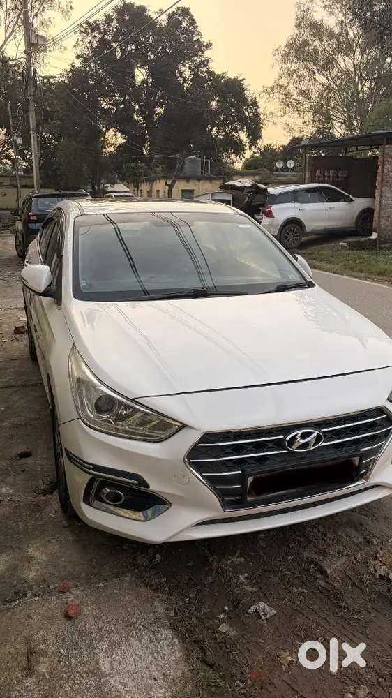 Hyundai Verna 2019 Top Model