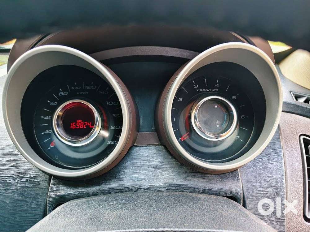 Mahindra Xuv500 W6 2wd, 2014, Diesel