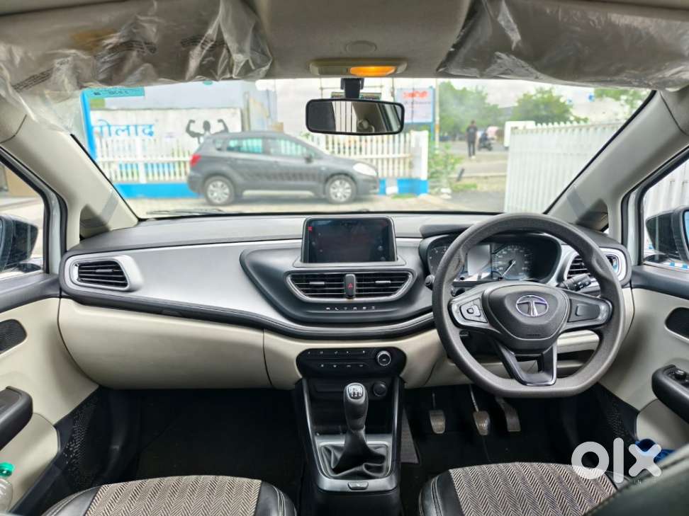 Tata Altroz Xm Plus Petrol, 2022, Petrol