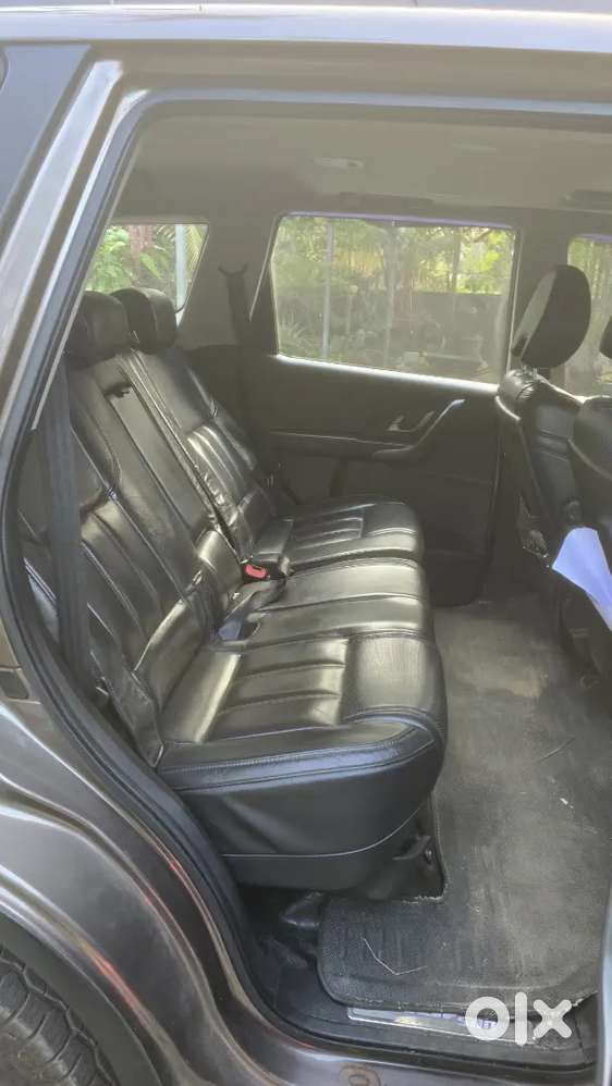 Mahindra Xuv500 2017 Diesel Well Maintained