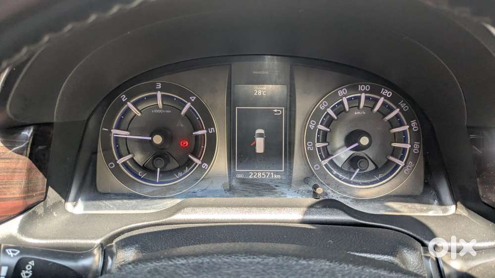 Toyota Innova Crysta 2.4 V, 2019, Diesel