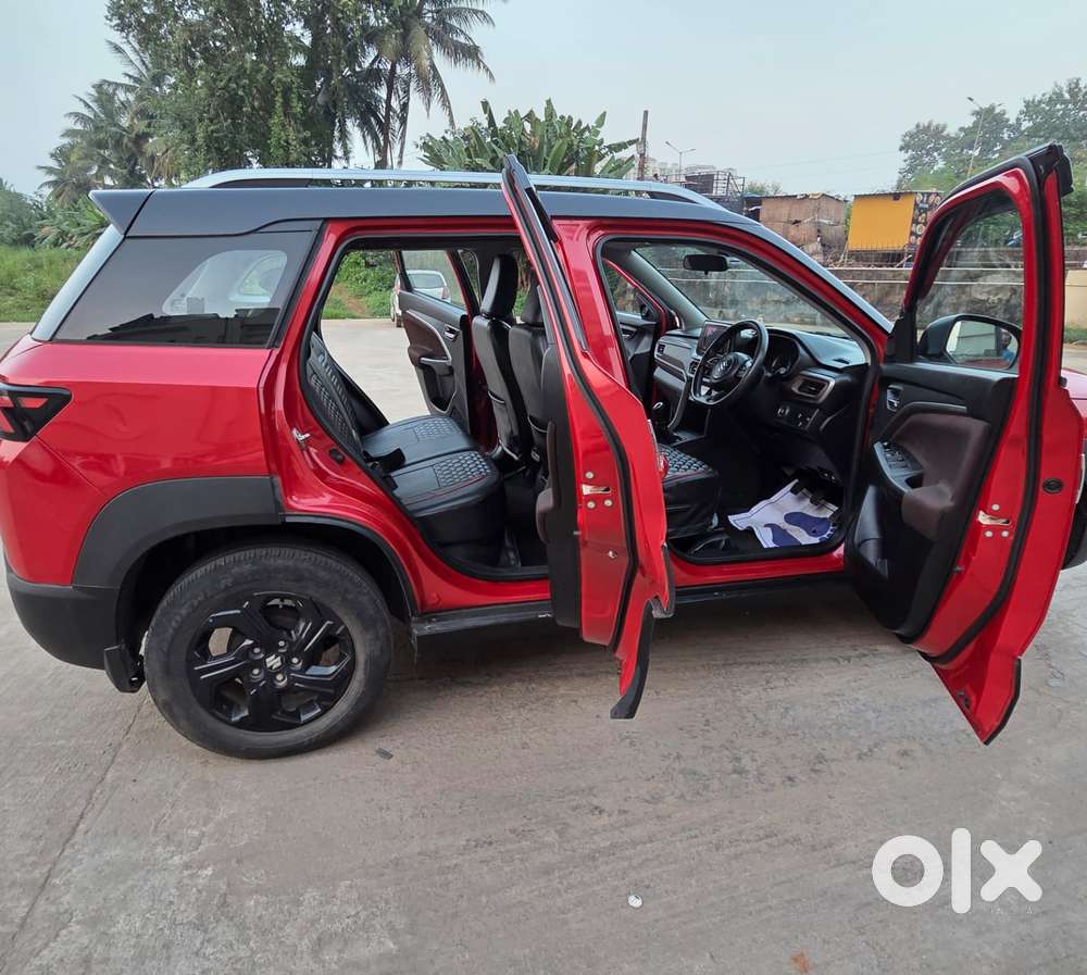 Maruti Suzuki Brezza 1.5 Zxi Smart Hybrid Dual Tone, 2023, Petrol