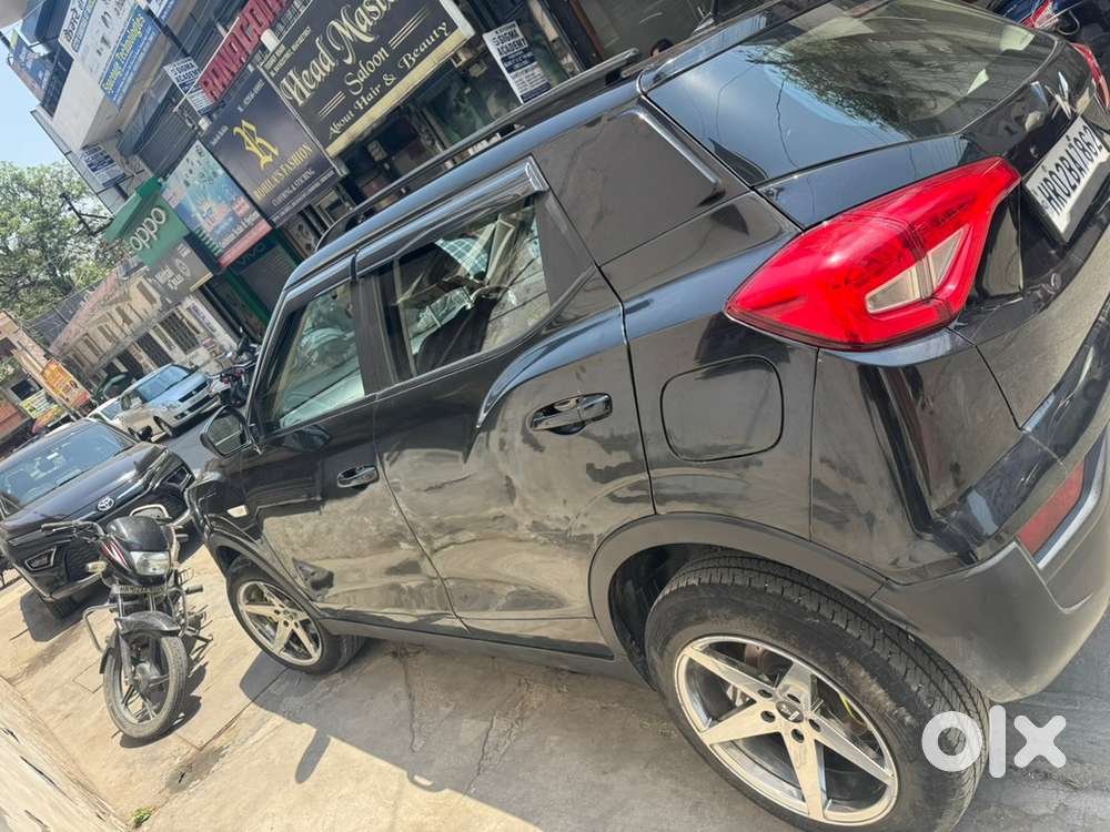 Mahindra Xuv300 Petrol 2024