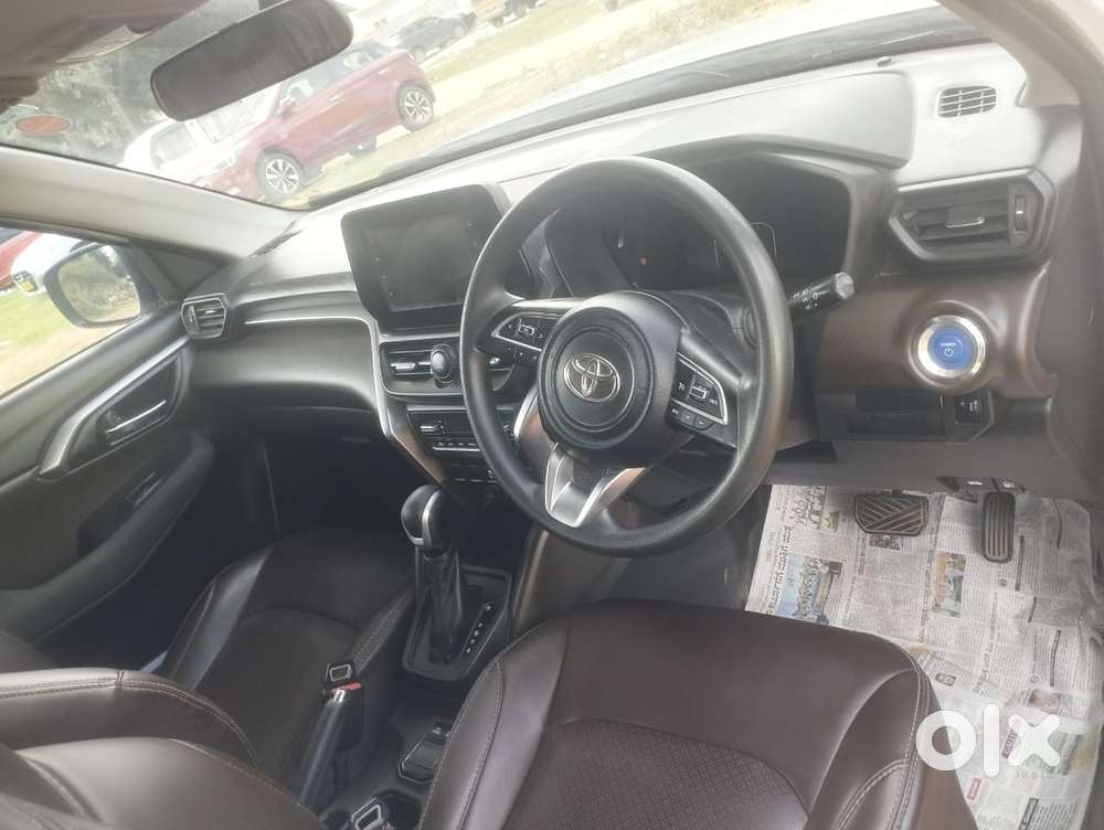Toyota Urban Cruiser Hyryder 1.5 S Hybrid, 2023, Petrol
