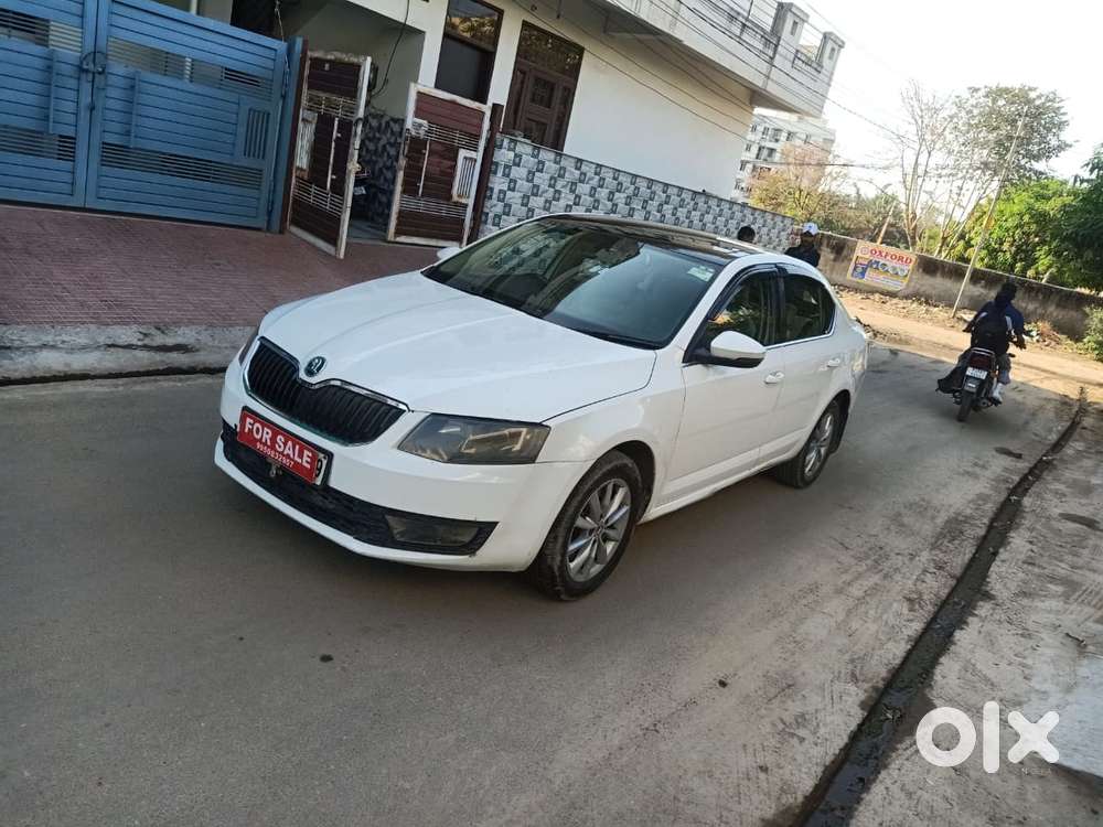 Skoda Octavia 2013-2017 Style Plus 1.8 Tsi At, 2016, Petrol