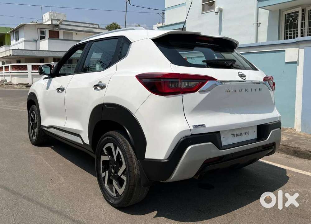 Nissan Magnite 1.0 Xv, 2022, Petrol