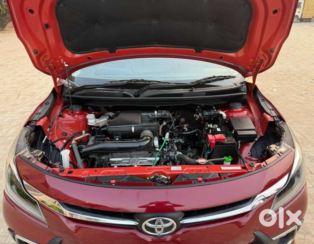Toyota Glanza 1.2 V, 2024, Petrol