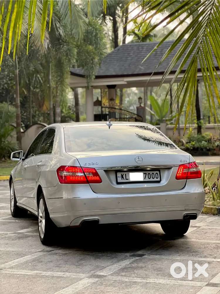 2013 Mercedes Benz E Class E220 Avantegarde Top Model Car For Sale