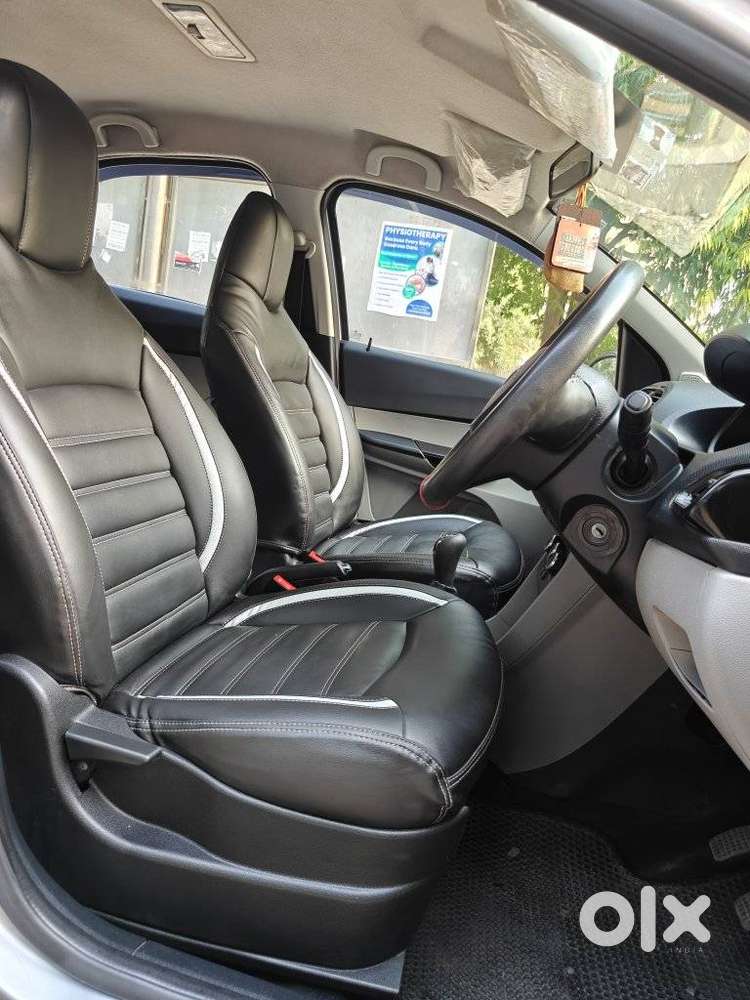 Tata Tiago 1.2 Revotron Xt (o), 2017, Petrol