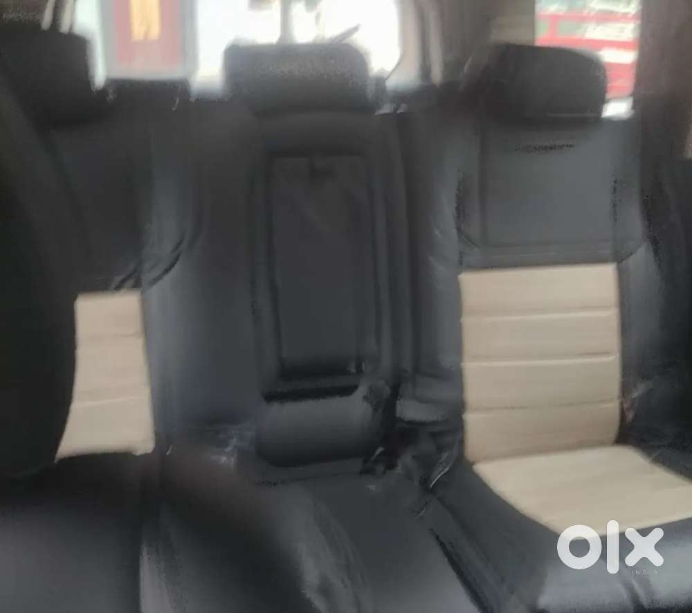 Mahindra Xuv500 2.2 W7 2013