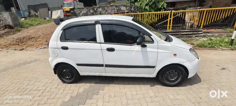 Chevrolet Spark 2011 Petrol 93000 Km Driven
