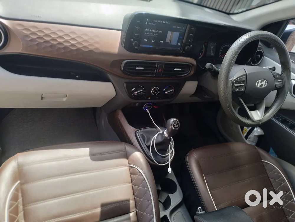 Hyundai Aura 2023 Petrol/cng Well Maintained Top Model Mydemand 765000