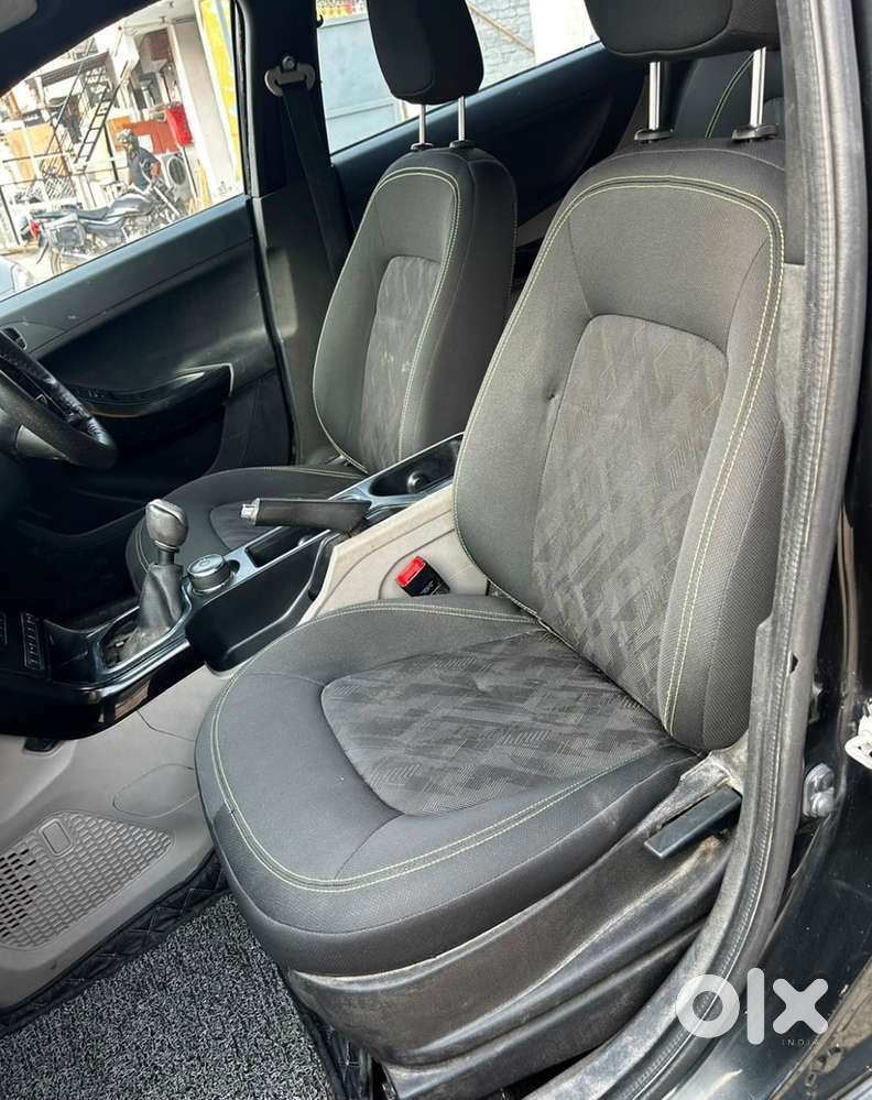 Tata Nexon Petrol 2018