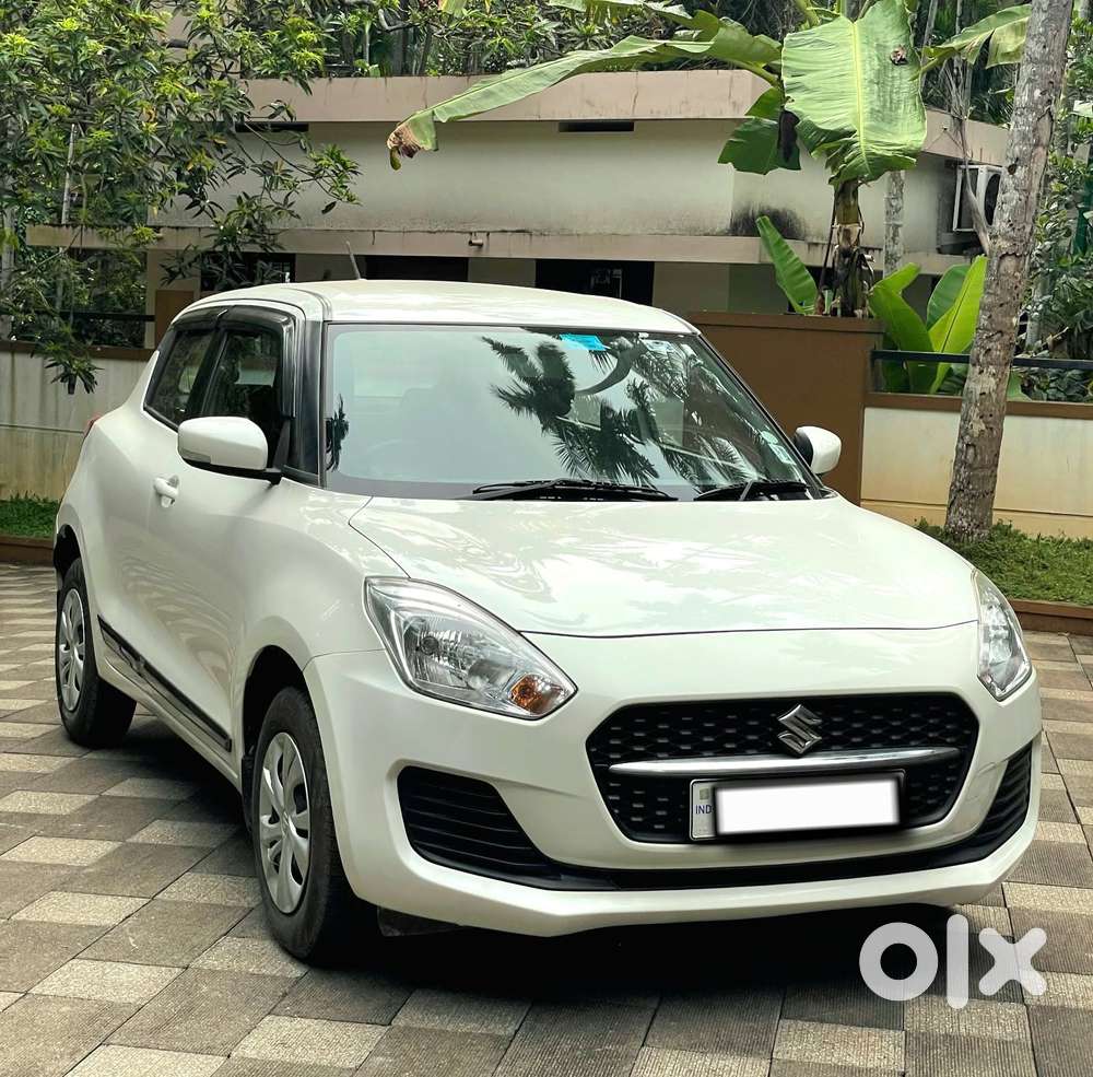 Maruti Suzuki Swift 1.2 Vxi (o), 2023, Petrol