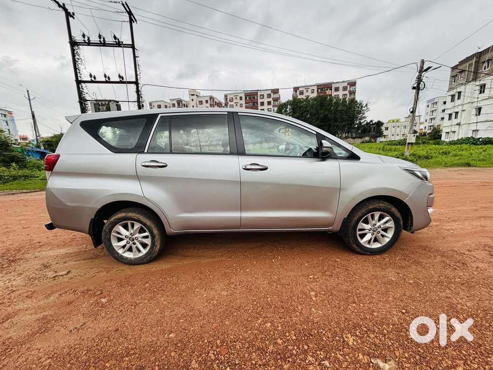 Toyota Innova Crysta 2.4 G Mt 8s, 2018, Diesel