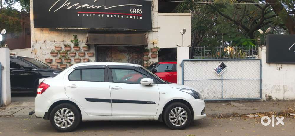 Maruti Suzuki Swift Dzire Zdi + Amt, 2016, Diesel