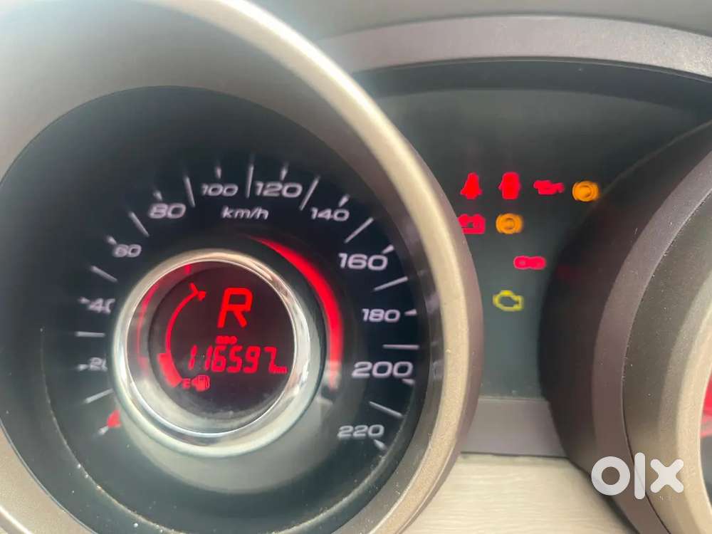 Mahindra Xuv500 2012 Diesel 125000 Km Driven