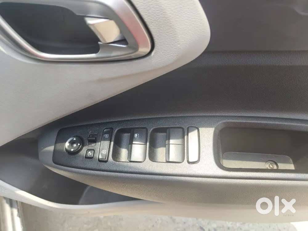 Hyundai Grand I10 Nios 2022 Petrol 13500 Km Driven