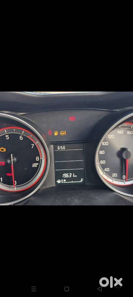 Maruti Suzuki Swift 1.2 Vxi (o), 2023, Petrol