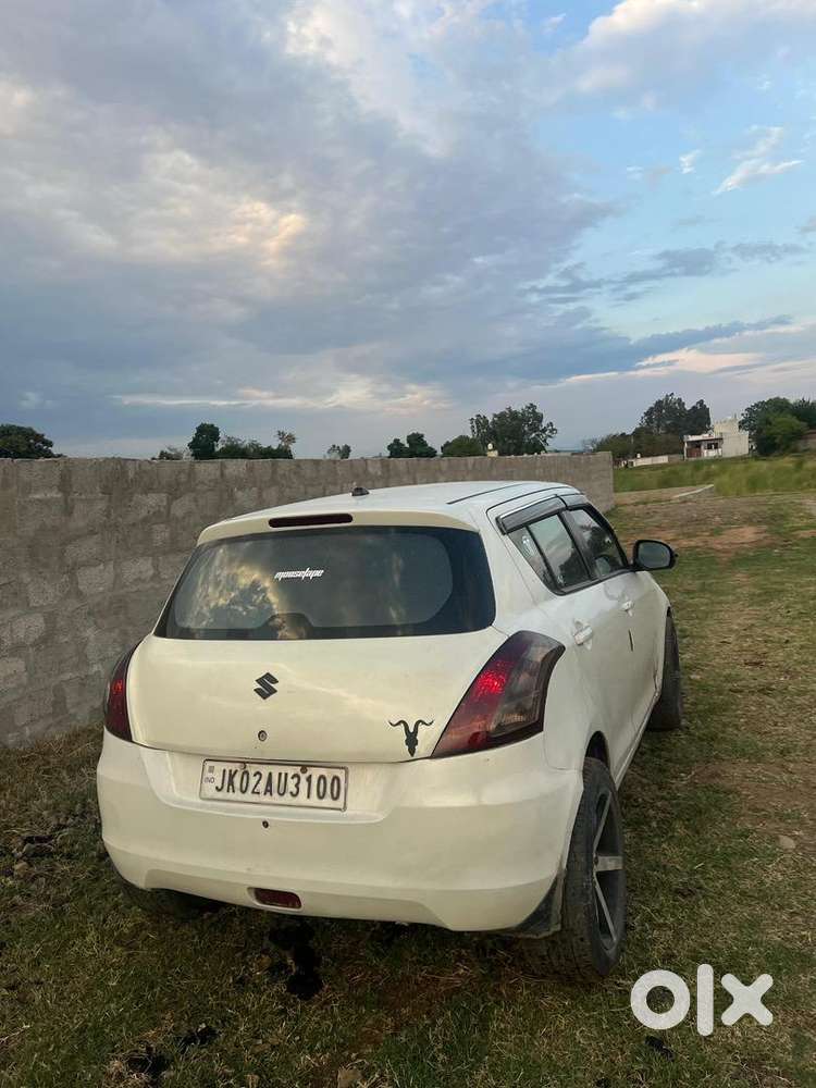 Maruti Suzuki Swift 2012