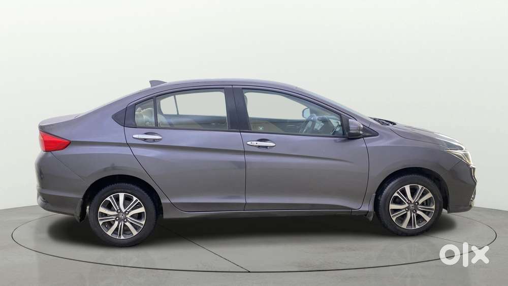 Honda City I-vtec V, 2018, Petrol