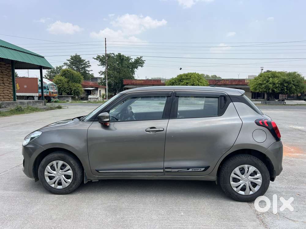 Maruti Suzuki Swift Amt Vxi, 2020, Petrol